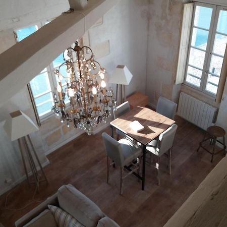 XVIII Century Gem With Magnificent Views Of The Harbour With A Private Garage Apartment Saint-Martin-de-Re Exterior photo