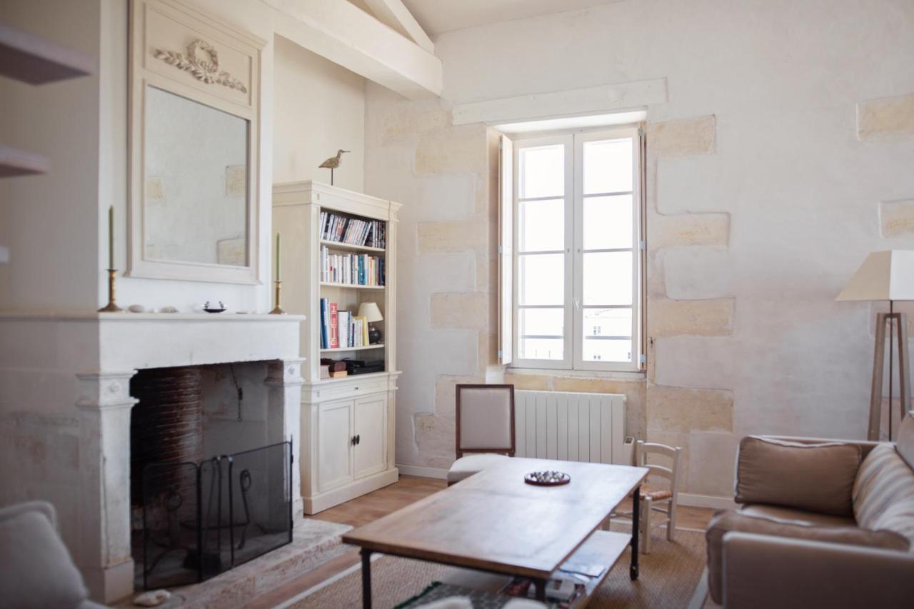 XVIII Century Gem With Magnificent Views Of The Harbour With A Private Garage Apartment Saint-Martin-de-Re Exterior photo