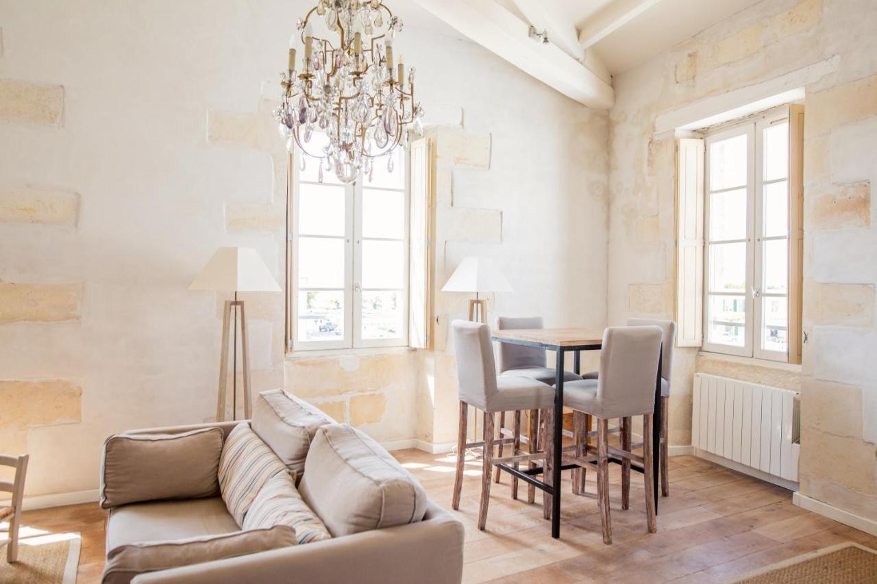 XVIII Century Gem With Magnificent Views Of The Harbour With A Private Garage Apartment Saint-Martin-de-Re Exterior photo