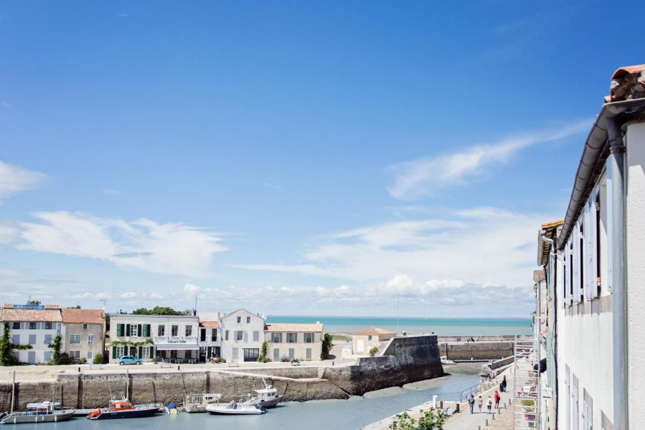 XVIII Century Gem With Magnificent Views Of The Harbour With A Private Garage Apartment Saint-Martin-de-Re Exterior photo
